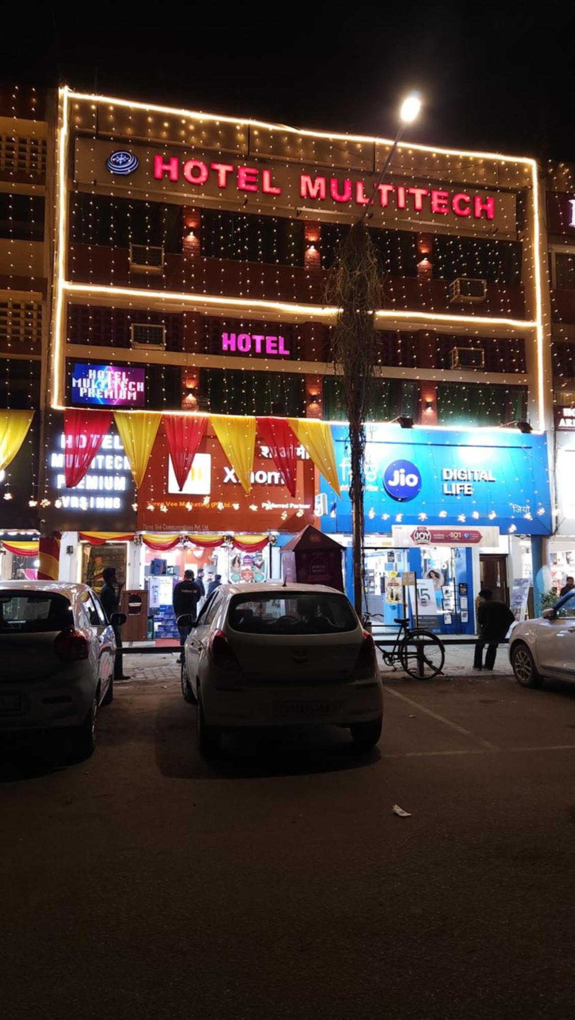 Hotel Multitech Premium Chandīgarh Extérieur photo