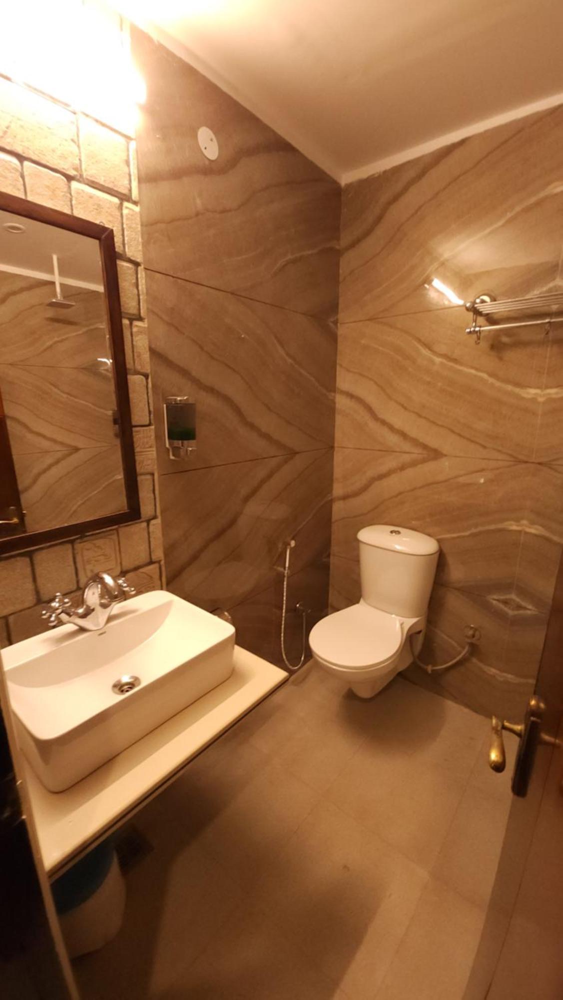 Hotel Multitech Premium Chandīgarh Extérieur photo